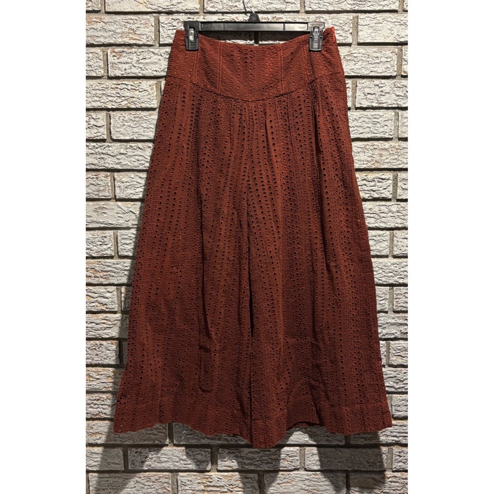Anthropologie Rust Brown Eyelet Wide Leg Culotte Pants Size 2 Boho Cropped
